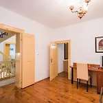 Klementina * Metković